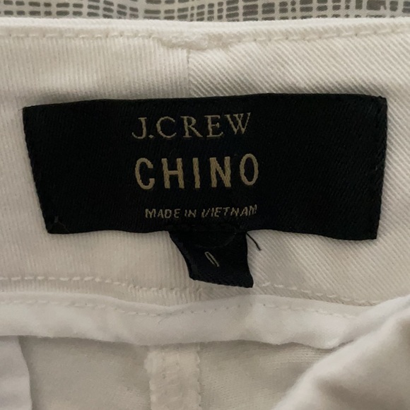 J.crew CHINO shorts size 0 worn once - Picture 2 of 3